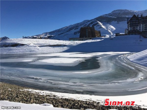  Ərəblərin qar sevinci və ya Şahdağda bir neçə saat (Fotolar)