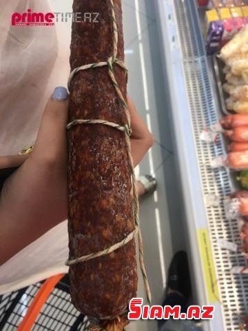 “Araz” marketdə BİABIRÇILIQ: kiflənmiş kolbasa, milçək… – FOTO (YENİLƏNDİ)