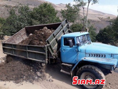 Rövşən Bağırov da pulu belə qazanır - Sakinlər etiraz edir