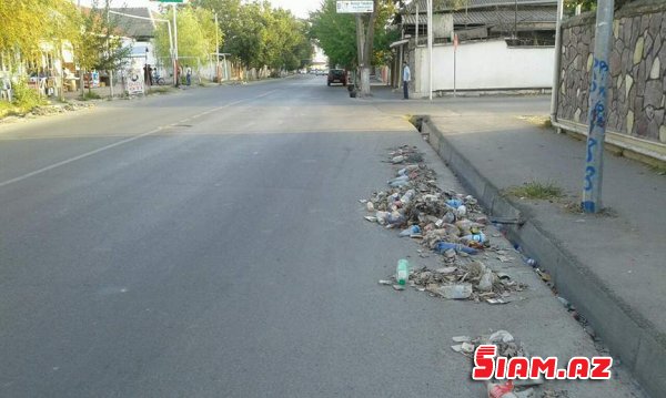 Göyçayda iki məmurun intiriqası əhaliyə baha başa gəlib